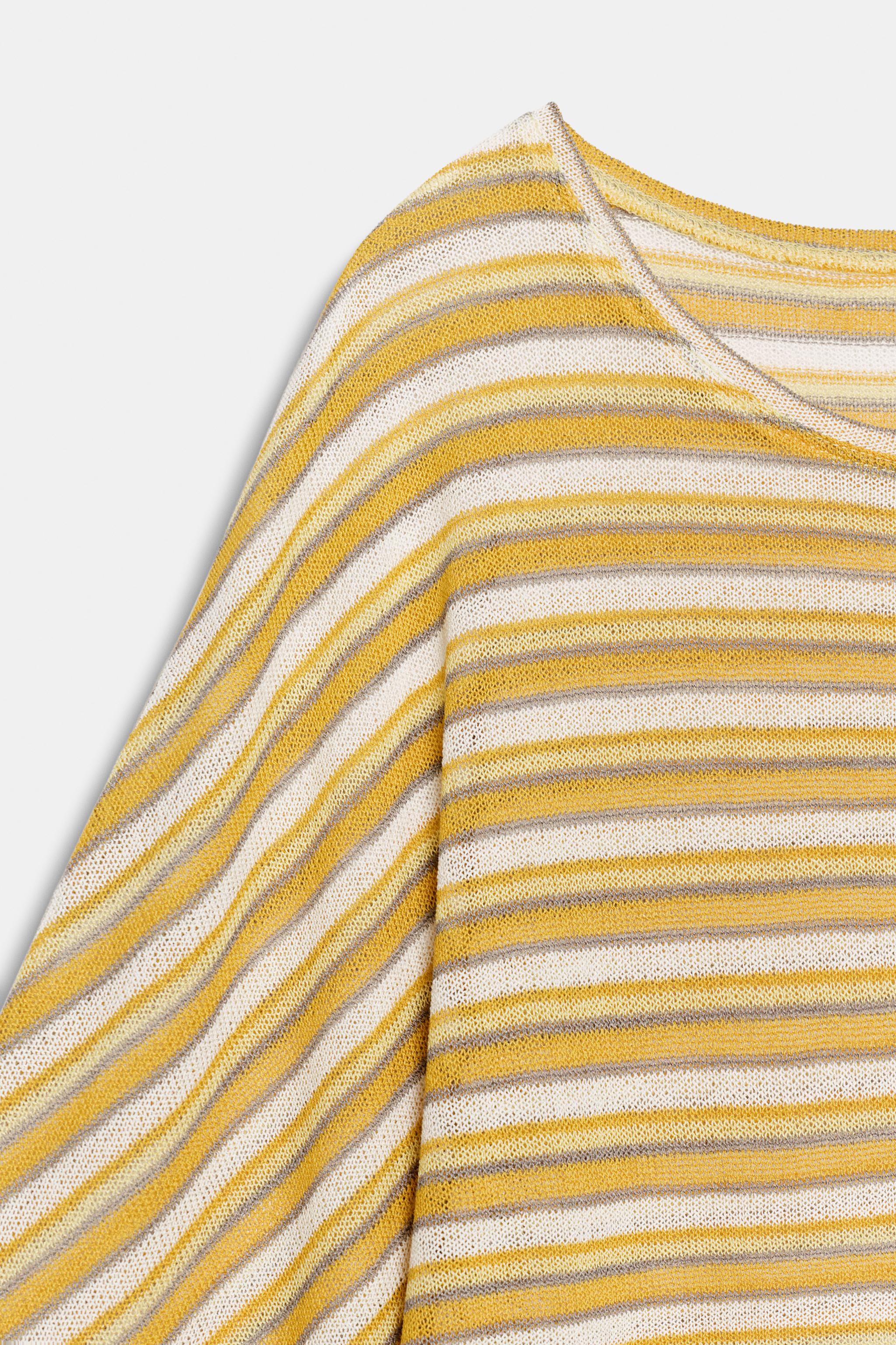 RUSTIC STRIPED CAPE T-SHIRT